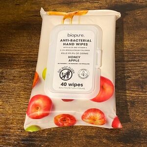 Biopure Anti-Bacterial Hand Wipes with Honey Apple Scent